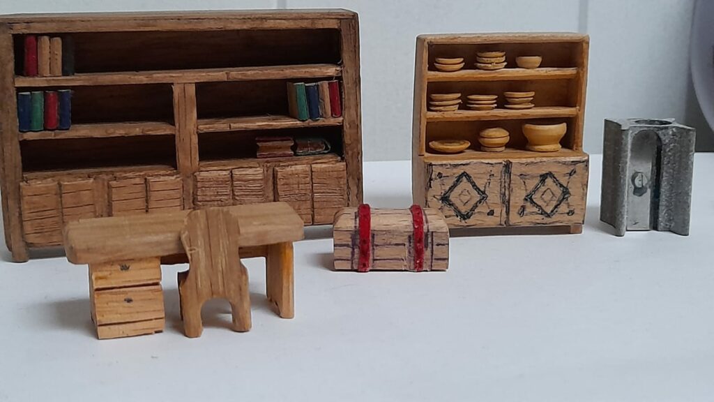 LE MOBILIER DU CHATEAU DE DOL